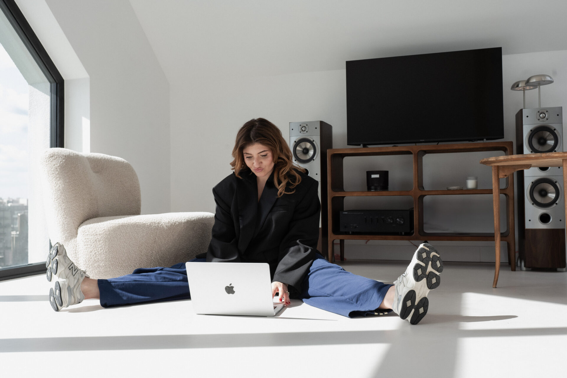 Jak to się zaczęło?               Historia o intuicji, strachu i… hotelowym wózku serwisowym